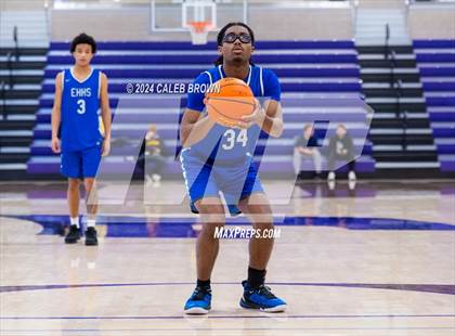 Thumbnail 2 in Eastern Hills vs. Corner Canyon (Holiday Hoopfest) photogallery.