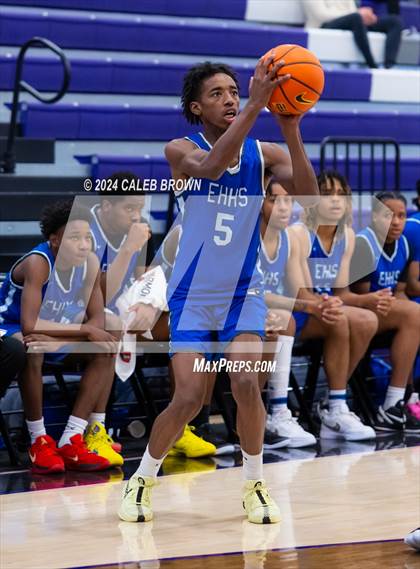 Thumbnail 2 in Eastern Hills vs. Corner Canyon (Holiday Hoopfest) photogallery.