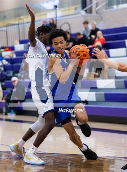 Thumbnail 1 in Eastern Hills vs. Corner Canyon (Holiday Hoopfest) photogallery.