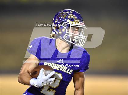 Thumbnail 2 in  Booneville vs. Harmony Grove (AAA 3A Quarterfinal) photogallery.