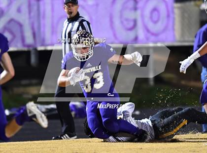 Thumbnail 3 in  Booneville vs. Harmony Grove (AAA 3A Quarterfinal) photogallery.