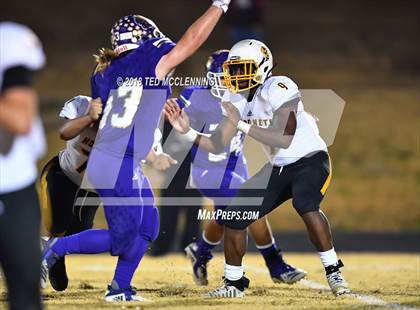 Thumbnail 2 in  Booneville vs. Harmony Grove (AAA 3A Quarterfinal) photogallery.