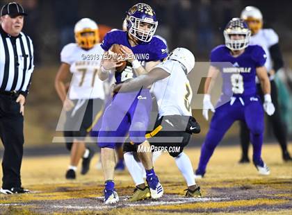 Thumbnail 2 in  Booneville vs. Harmony Grove (AAA 3A Quarterfinal) photogallery.