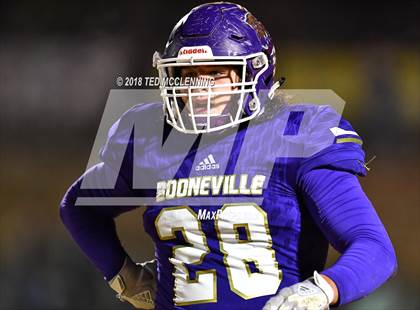 Thumbnail 3 in  Booneville vs. Harmony Grove (AAA 3A Quarterfinal) photogallery.