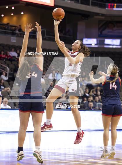 Thumbnail 2 in St. Henry vs Holy Cross (2024 9th Region Girls Basketball Tournament) photogallery.