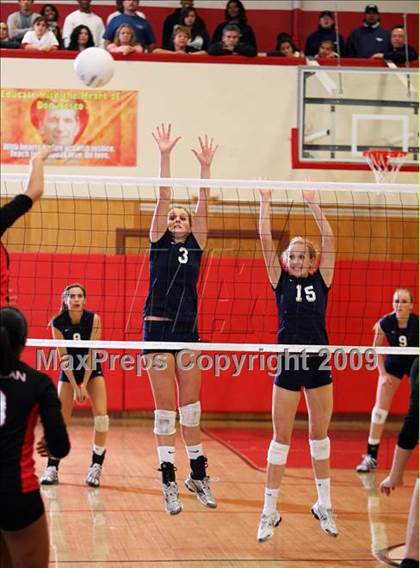 Thumbnail 3 in Notre Dame @ Salesian (CIF NorCal D4 Playoffs) photogallery.