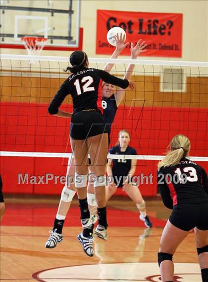 Thumbnail 3 in Notre Dame @ Salesian (CIF NorCal D4 Playoffs) photogallery.