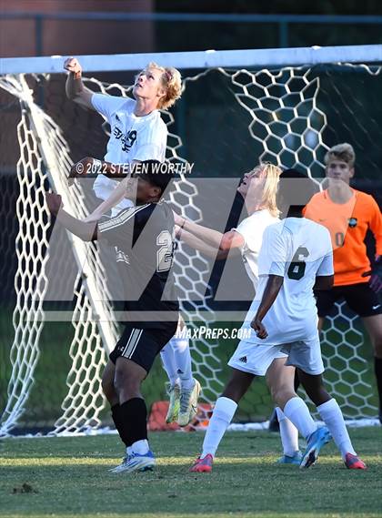 Thumbnail 2 in Enloe @ Knightdale photogallery.