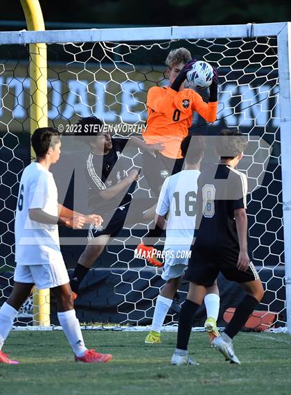 Thumbnail 2 in Enloe @ Knightdale photogallery.