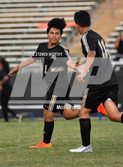 Thumbnail 1 in Enloe @ Knightdale photogallery.
