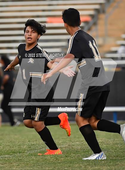 Thumbnail 2 in Enloe @ Knightdale photogallery.