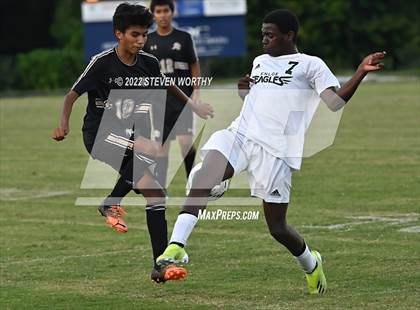 Thumbnail 2 in Enloe @ Knightdale photogallery.
