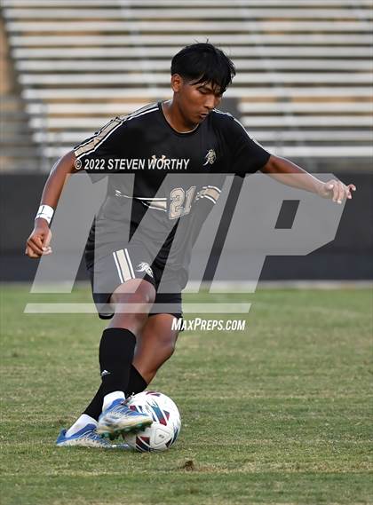 Thumbnail 2 in Enloe @ Knightdale photogallery.