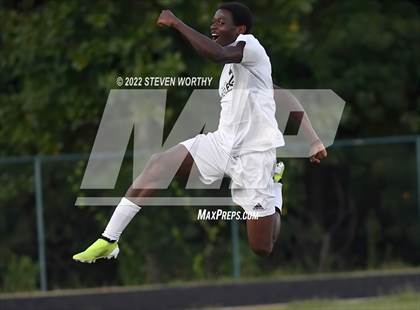 Thumbnail 3 in Enloe @ Knightdale photogallery.