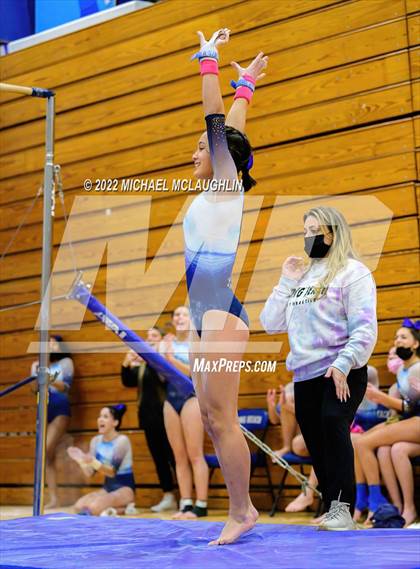 Thumbnail 2 in Sewanhaka @ Long Beach photogallery.