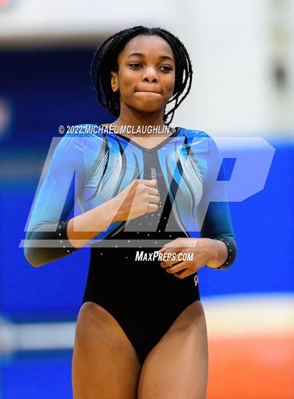 Thumbnail 2 in Sewanhaka @ Long Beach photogallery.