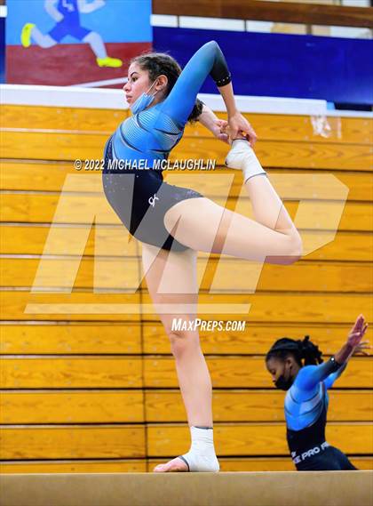 Thumbnail 2 in Sewanhaka @ Long Beach photogallery.