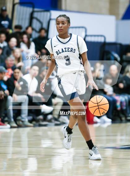 Thumbnail 3 in Sierra Canyon vs Mater Dei (CIF SS Open Division Regional Semifinal) photogallery.