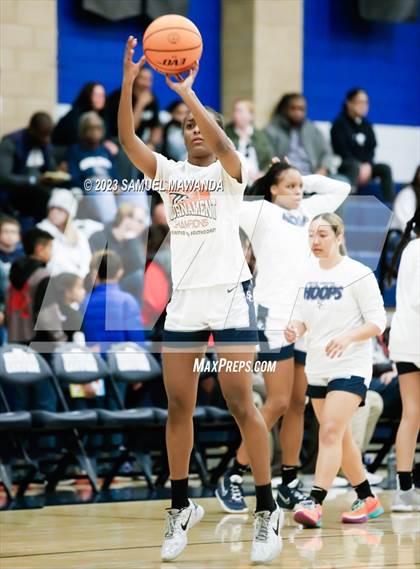 Thumbnail 1 in Sierra Canyon vs Mater Dei (CIF SS Open Division Regional Semifinal) photogallery.