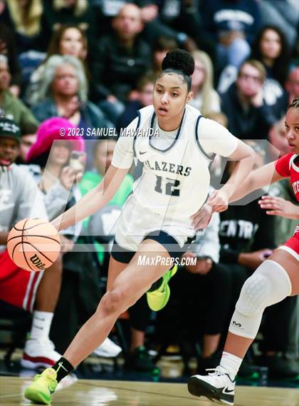 Thumbnail 2 in Sierra Canyon vs Mater Dei (CIF SS Open Division Regional Semifinal) photogallery.