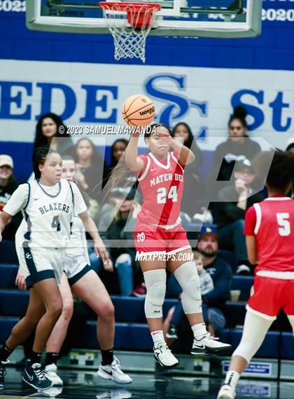 Thumbnail 1 in Sierra Canyon vs Mater Dei (CIF SS Open Division Regional Semifinal) photogallery.