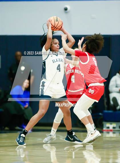 Thumbnail 2 in Sierra Canyon vs Mater Dei (CIF SS Open Division Regional Semifinal) photogallery.