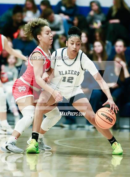 Thumbnail 3 in Sierra Canyon vs Mater Dei (CIF SS Open Division Regional Semifinal) photogallery.