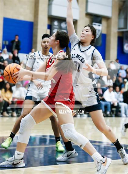 Thumbnail 3 in Sierra Canyon vs Mater Dei (CIF SS Open Division Regional Semifinal) photogallery.