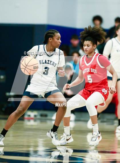 Thumbnail 1 in Sierra Canyon vs Mater Dei (CIF SS Open Division Regional Semifinal) photogallery.
