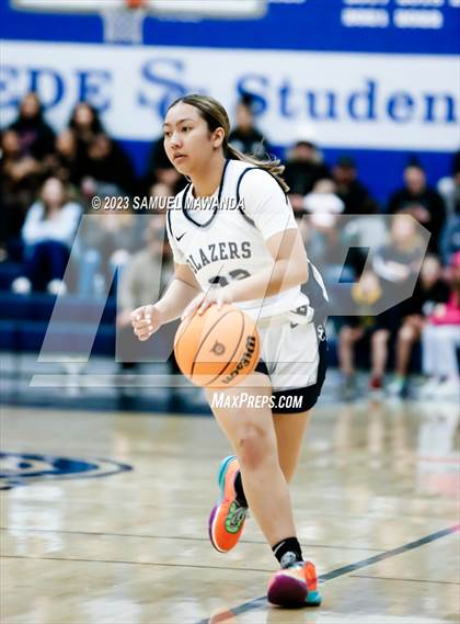 Thumbnail 2 in Sierra Canyon vs Mater Dei (CIF SS Open Division Regional Semifinal) photogallery.