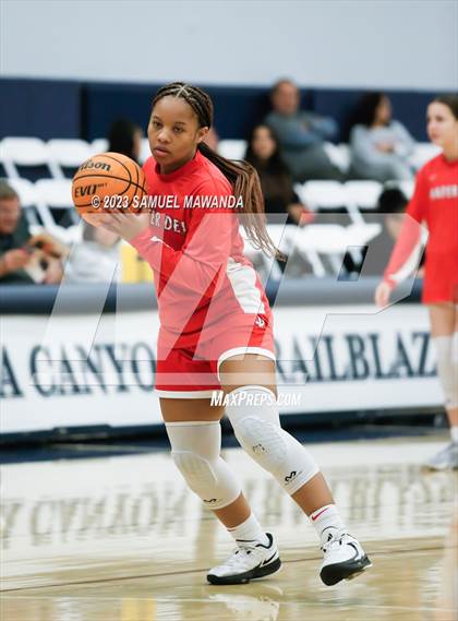 Thumbnail 1 in Sierra Canyon vs Mater Dei (CIF SS Open Division Regional Semifinal) photogallery.