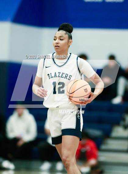 Thumbnail 2 in Sierra Canyon vs Mater Dei (CIF SS Open Division Regional Semifinal) photogallery.