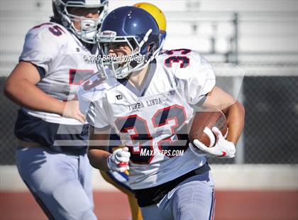 Thumbnail 2 in Valencia vs. Yorba Linda photogallery.