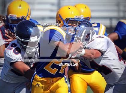 Thumbnail 1 in Valencia vs. Yorba Linda photogallery.