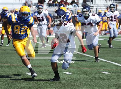 Thumbnail 3 in Valencia vs. Yorba Linda photogallery.