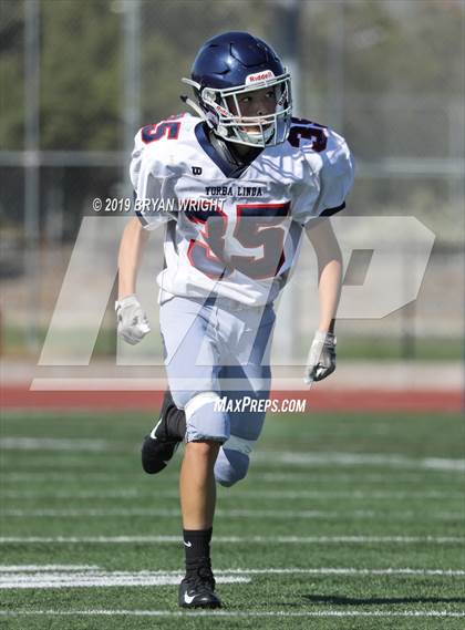 Thumbnail 1 in Valencia vs. Yorba Linda photogallery.