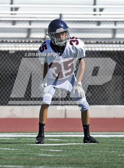 Thumbnail 2 in Valencia vs. Yorba Linda photogallery.