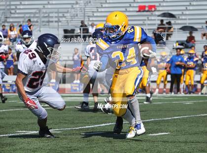 Thumbnail 2 in Valencia vs. Yorba Linda photogallery.