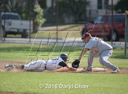 Thumbnail 3 in Bell Gardens @ Alhambra photogallery.