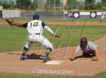 Thumbnail 3 in Bell Gardens @ Alhambra photogallery.