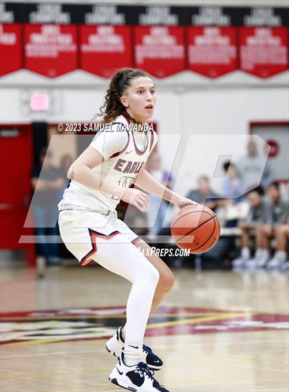 Thumbnail 3 in Sierra Canyon vs Brentwood School (Harvard-Westlake Tournament) photogallery.