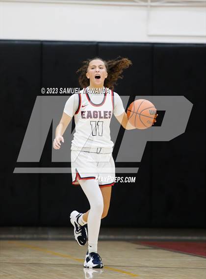 Thumbnail 2 in Sierra Canyon vs Brentwood School (Harvard-Westlake Tournament) photogallery.