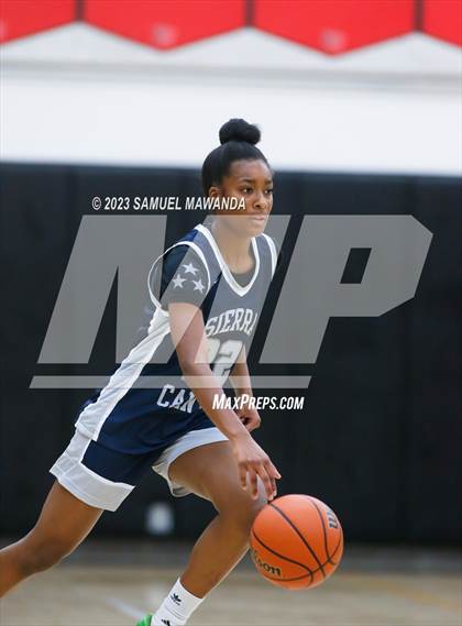 Thumbnail 2 in Sierra Canyon vs Brentwood School (Harvard-Westlake Tournament) photogallery.