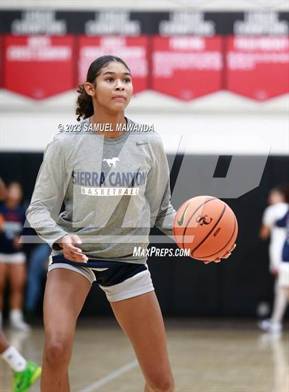 Thumbnail 1 in Sierra Canyon vs Brentwood School (Harvard-Westlake Tournament) photogallery.