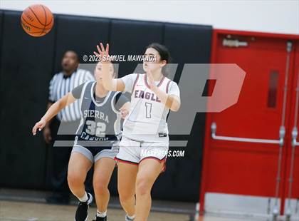 Thumbnail 2 in Sierra Canyon vs Brentwood School (Harvard-Westlake Tournament) photogallery.