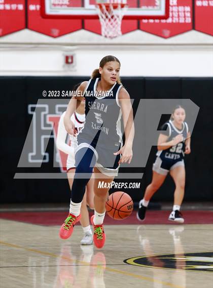 Thumbnail 3 in Sierra Canyon vs Brentwood School (Harvard-Westlake Tournament) photogallery.