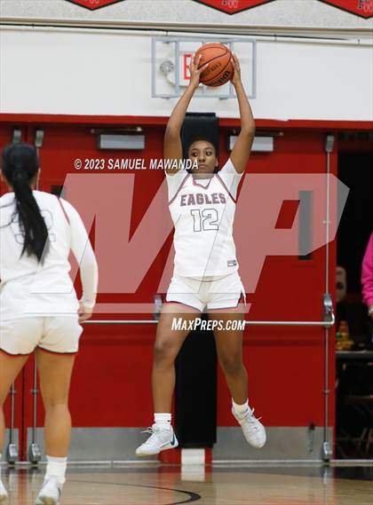 Thumbnail 1 in Sierra Canyon vs Brentwood School (Harvard-Westlake Tournament) photogallery.