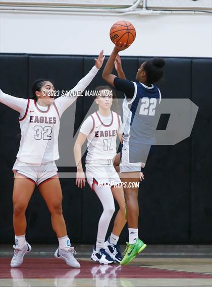 Thumbnail 1 in Sierra Canyon vs Brentwood School (Harvard-Westlake Tournament) photogallery.