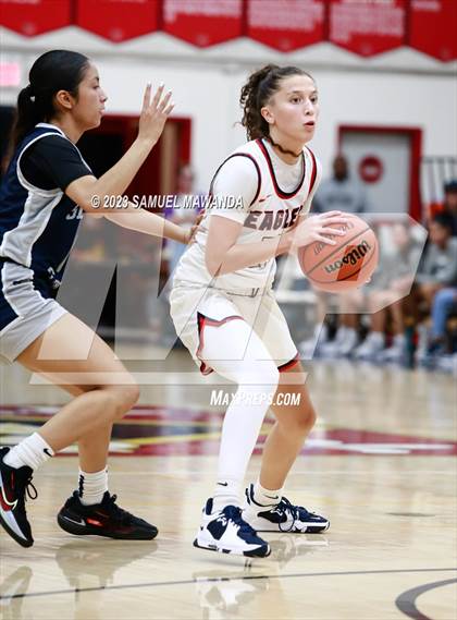 Thumbnail 1 in Sierra Canyon vs Brentwood School (Harvard-Westlake Tournament) photogallery.