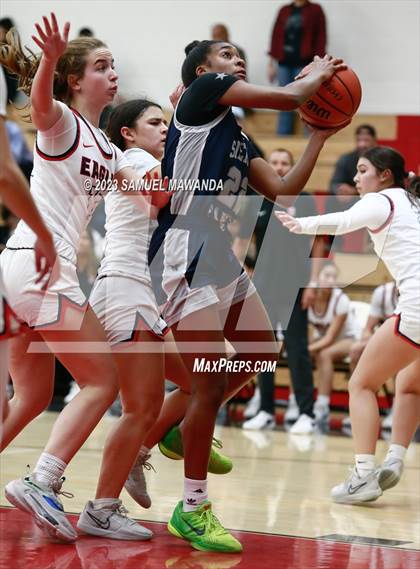Thumbnail 3 in Sierra Canyon vs Brentwood School (Harvard-Westlake Tournament) photogallery.